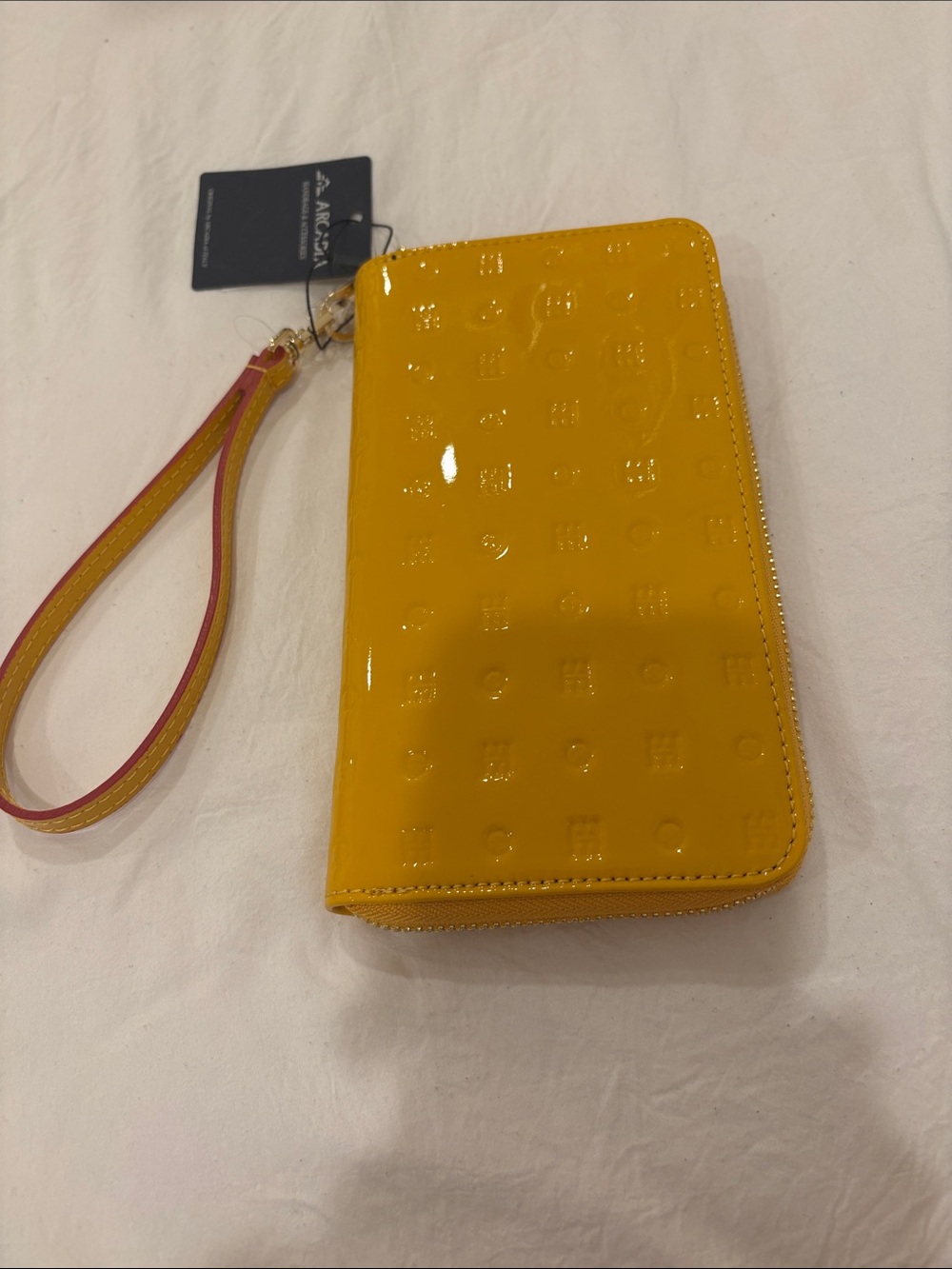 Arcadia Glossy Yellow Patent Zip Wristlet Phone Case